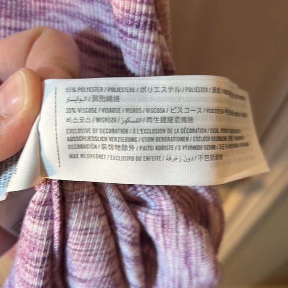 Hollister lilac crop tank ruffled hem top size Large Y2K - Picture 4 of 5